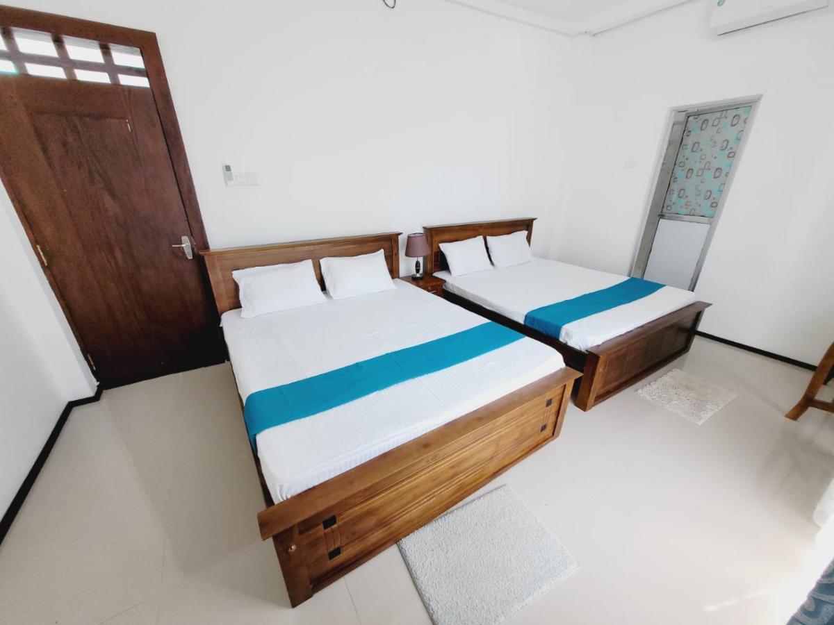 Vidushi Home Minuwangoda Exterior photo