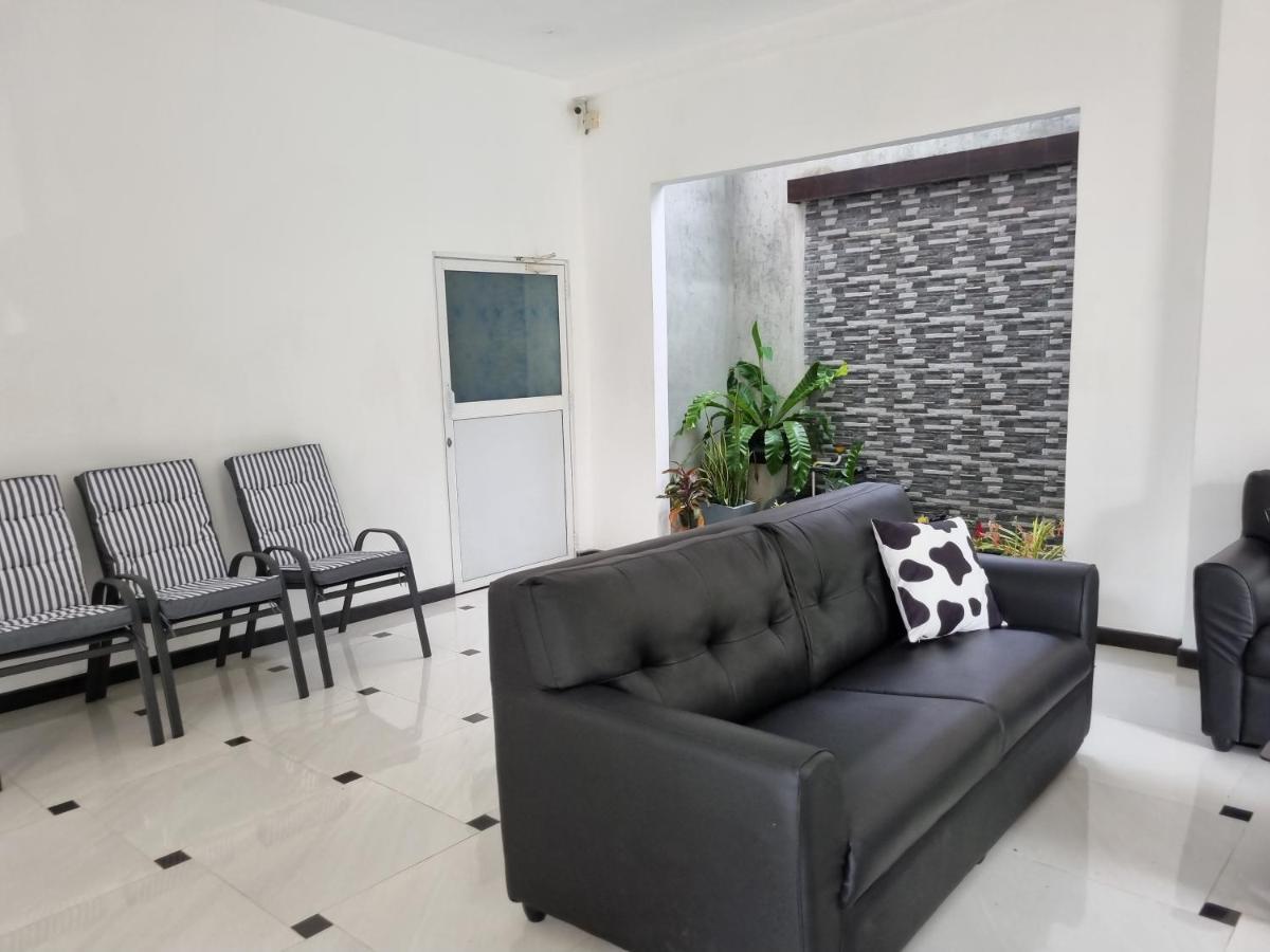Vidushi Home Minuwangoda Exterior photo